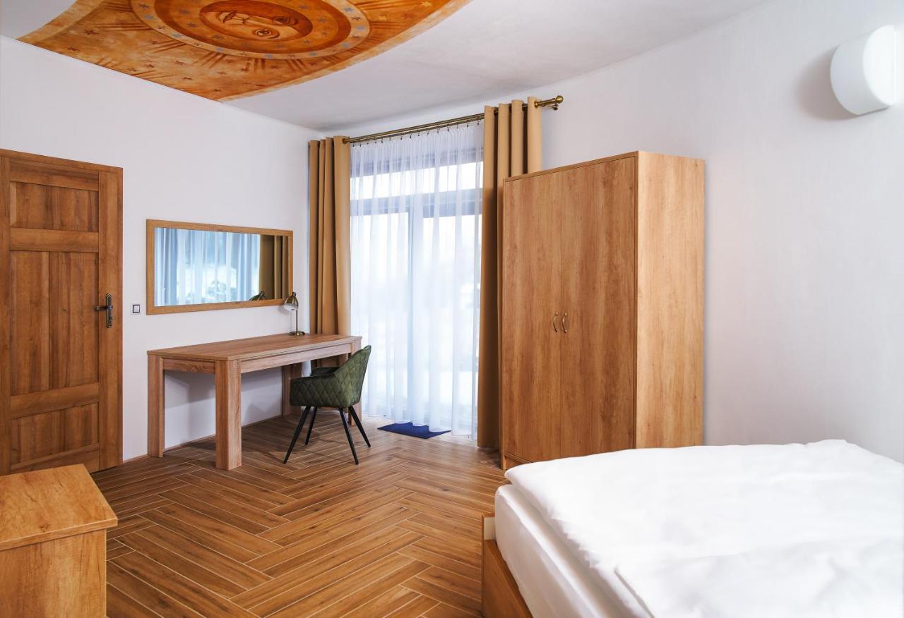 Hotel Dymnik Rumburk Eksteriør billede